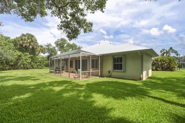 2305 Winding Creek Lane, Fort Pierce, FL 34981