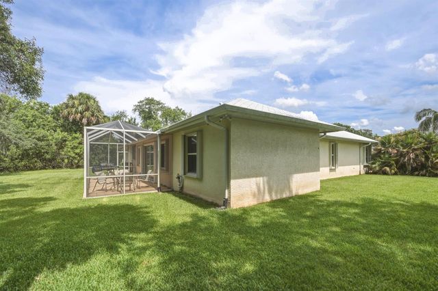 2305 Winding Creek Lane, Fort Pierce, FL 34981