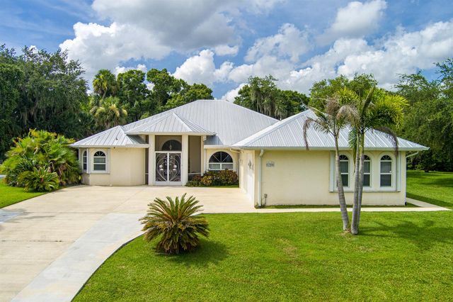 2305 Winding Creek Lane, Fort Pierce, FL 34981