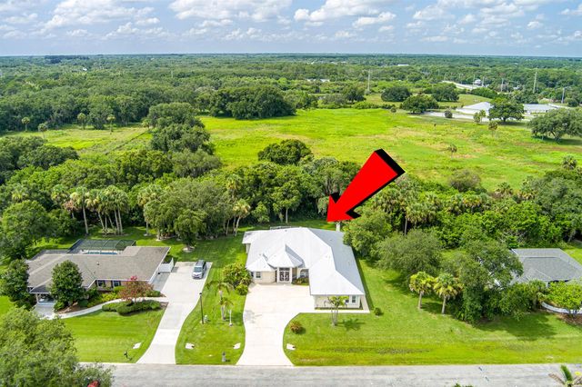 2305 Winding Creek Lane, Fort Pierce, FL 34981