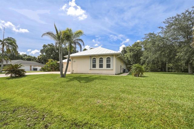 2305 Winding Creek Lane, Fort Pierce, FL 34981