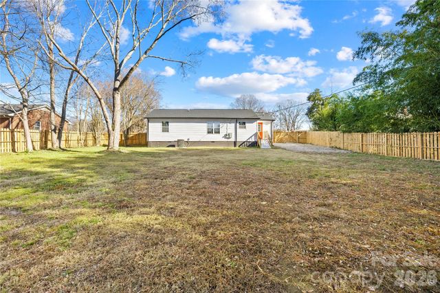 1319 Mt Gallant Road, Rock Hill, SC 29732