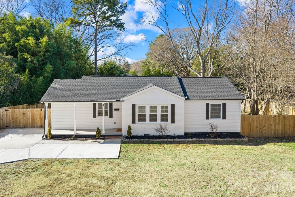 1319 Mt Gallant Road, Rock Hill, SC 29732