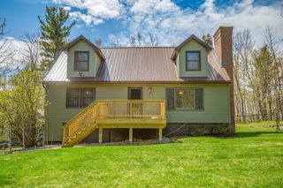 613 Skyline Trl, Chester, MA 01011