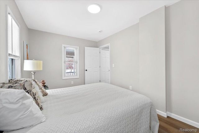 30619 Maplewood Street, Garden City, MI 48135