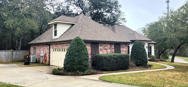 25076 Magnolia Boulevard, Pass Christian, MS 39571