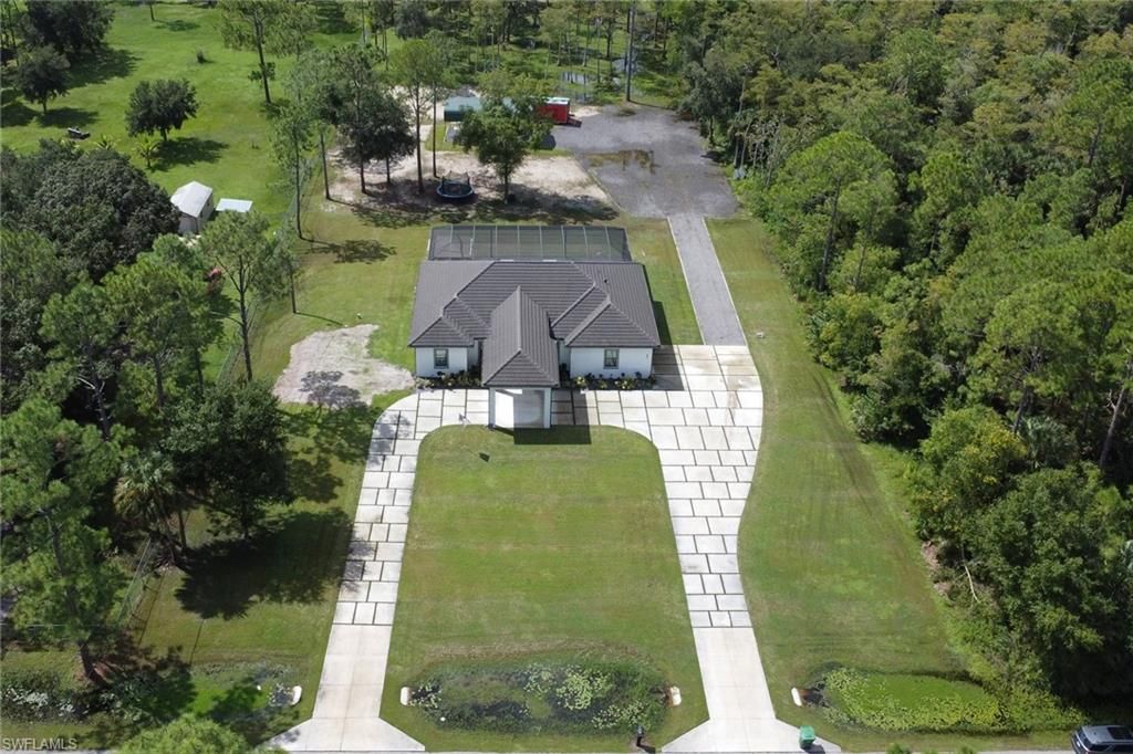 62 35th AVE NE, NAPLES, FL 34120 — photo 2