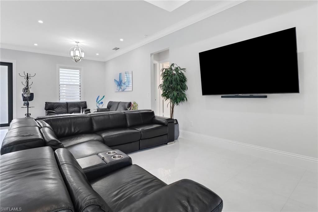 62 35th AVE NE, NAPLES, FL 34120 — photo 4