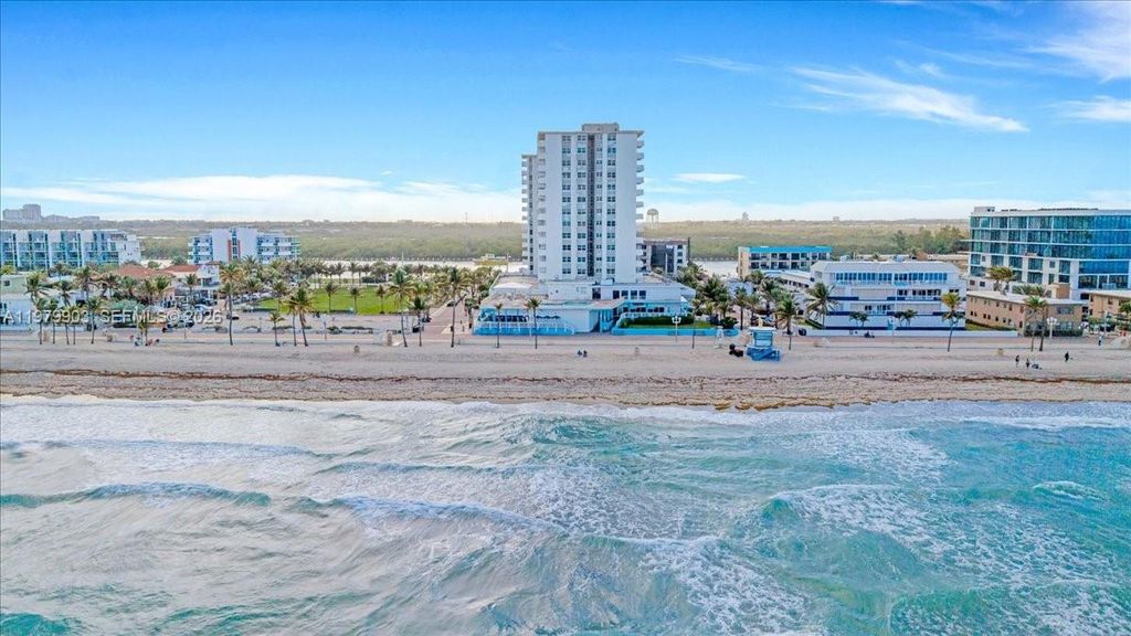3111 N Ocean Dr 905, Hollywood, FL 33019