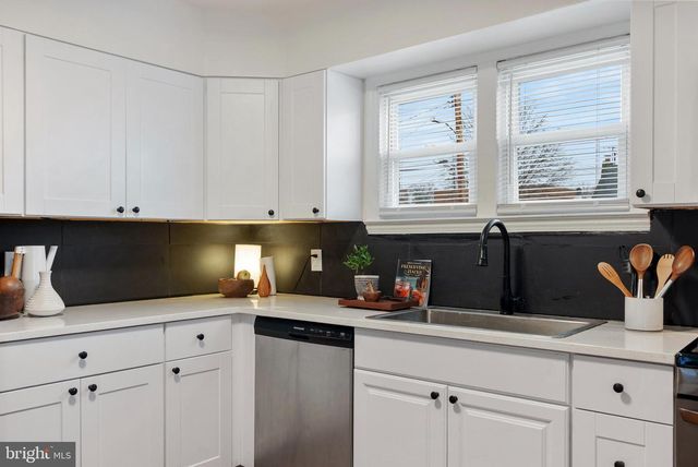 8504 JAMES AVE, Baltimore, MD 21234