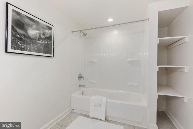 8504 JAMES AVE, Baltimore, MD 21234