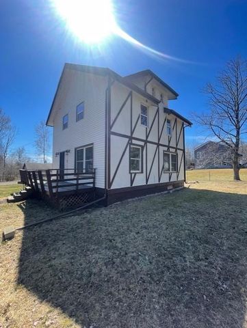5030 Idlewild Street, Duluth, MN 55804