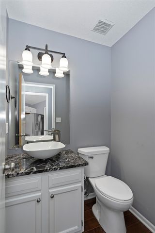 85 SE Melrose Drive, Waukee, IA 50263