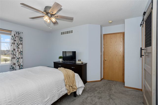 85 SE Melrose Drive, Waukee, IA 50263