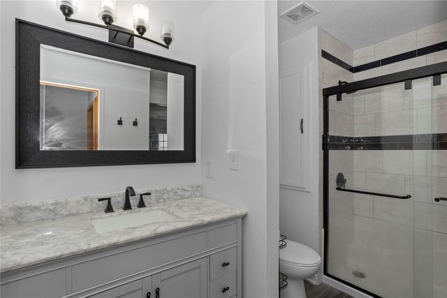 85 SE Melrose Drive, Waukee, IA 50263