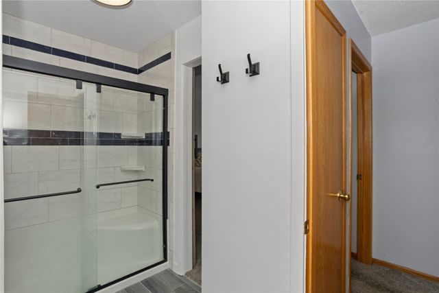 85 SE Melrose Drive, Waukee, IA 50263