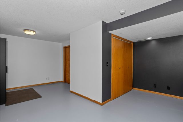 85 SE Melrose Drive, Waukee, IA 50263