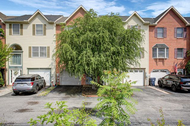 1557 BRECHBILL RD, Chambersburg, PA 17202
