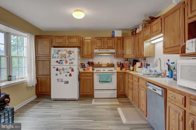 1557 BRECHBILL RD, Chambersburg, PA 17202