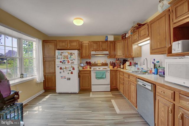 1557 BRECHBILL RD, Chambersburg, PA 17202
