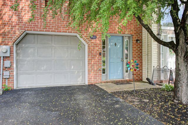 1557 BRECHBILL RD, Chambersburg, PA 17202