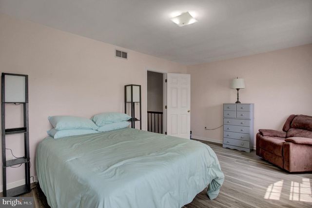 1557 BRECHBILL RD, Chambersburg, PA 17202