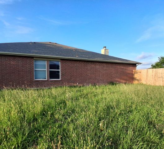 1200 Hampton Drive, Forney, TX 75126
