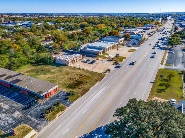 5336 Davis Boulevard, North Richland Hills, TX 76180