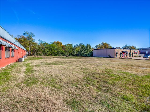 5336 Davis Boulevard, North Richland Hills, TX 76180