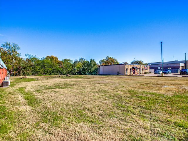 5336 Davis Boulevard, North Richland Hills, TX 76180