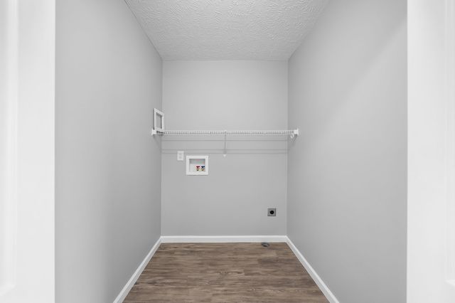 2817 Sharpie Dr, Clarksville, TN 37040