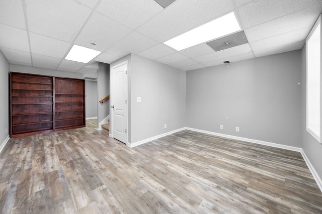 2817 Sharpie Dr, Clarksville, TN 37040