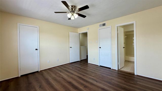 7655 Cambridge Street 7655, Houston, TX 77054