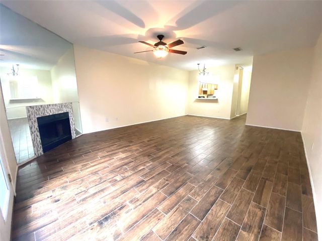 7655 Cambridge Street 7655, Houston, TX 77054