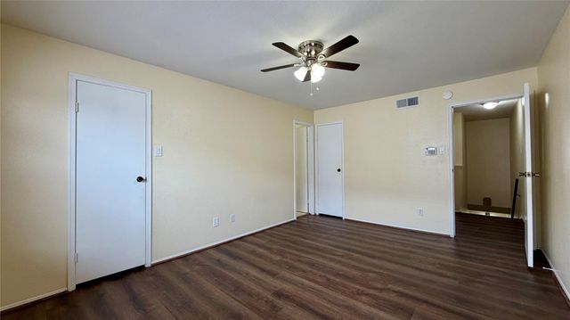 7655 Cambridge Street 7655, Houston, TX 77054