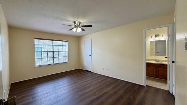 7655 Cambridge Street 7655, Houston, TX 77054