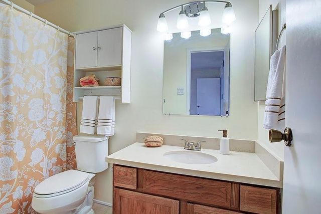 7655 Cambridge Street 7655, Houston, TX 77054