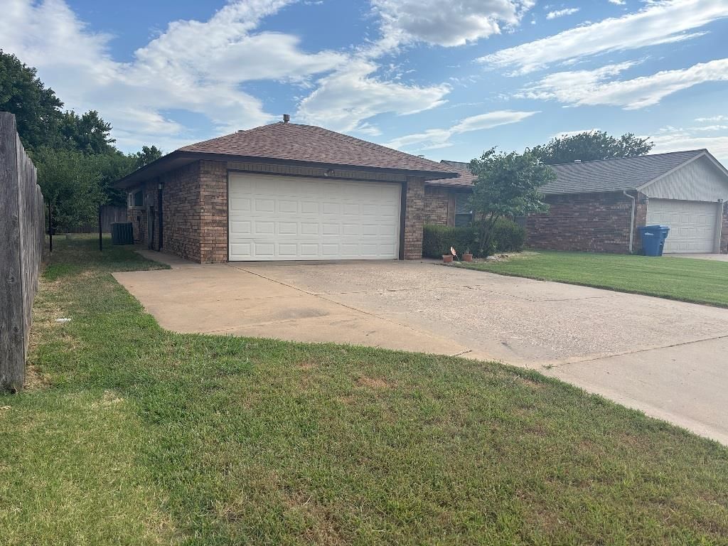 4013 Bunker Hill Street, Enid, OK 73703