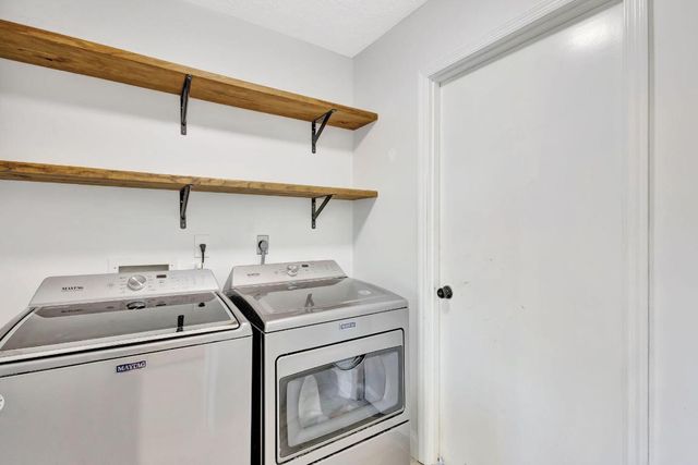 1902 SE South Buttonwood Drive, Port St. Lucie, Port St Lucie, FL 34952