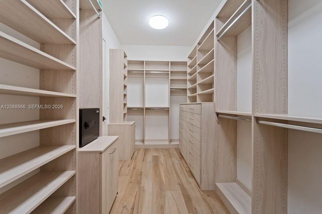 5851 SW 77th Terrace, South Miami, FL 33143
