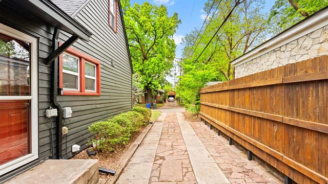 1004 McFarland Street, Norman, OK 73069