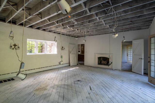 14 Garden Place, Cincinnati, OH 45208