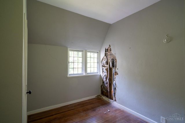 14 Garden Place, Cincinnati, OH 45208