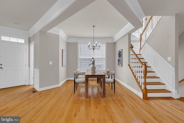 42706 CHISHOLM, Ashburn, VA 20148