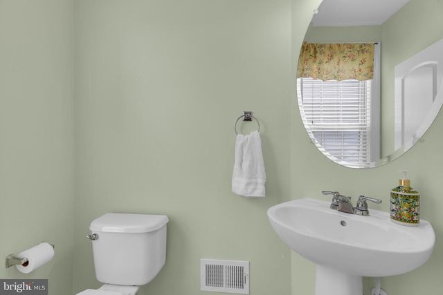 42706 CHISHOLM, Ashburn, VA 20148