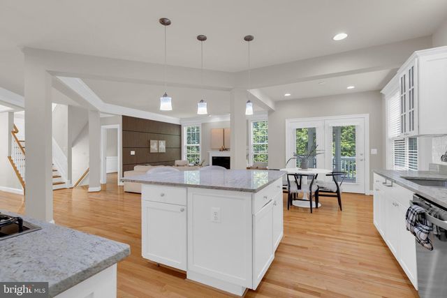 42706 CHISHOLM, Ashburn, VA 20148
