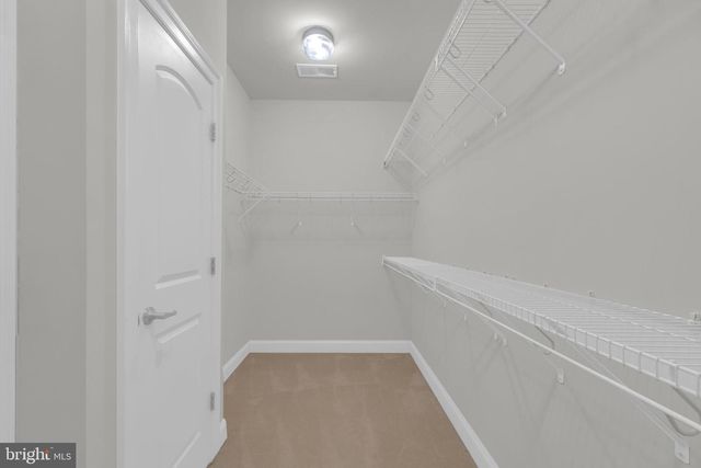42706 CHISHOLM, Ashburn, VA 20148