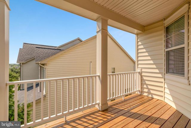 42706 CHISHOLM, Ashburn, VA 20148