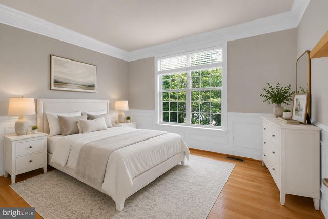 42706 CHISHOLM, Ashburn, VA 20148