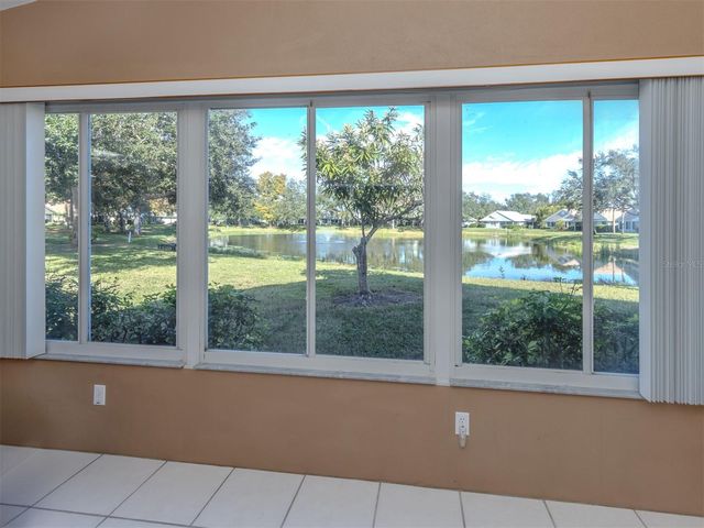 561 CLUBSIDE CIRCLE 58, Venice, FL 34293